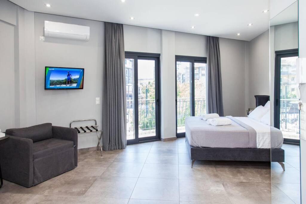 E Spacious Cornered Brand New Studio Apartment E Athena Bagian luar foto
